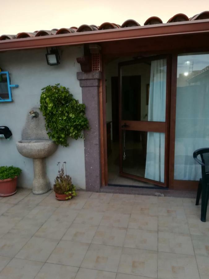 הוילה Villamassargia Casa Pinella מראה חיצוני תמונה
