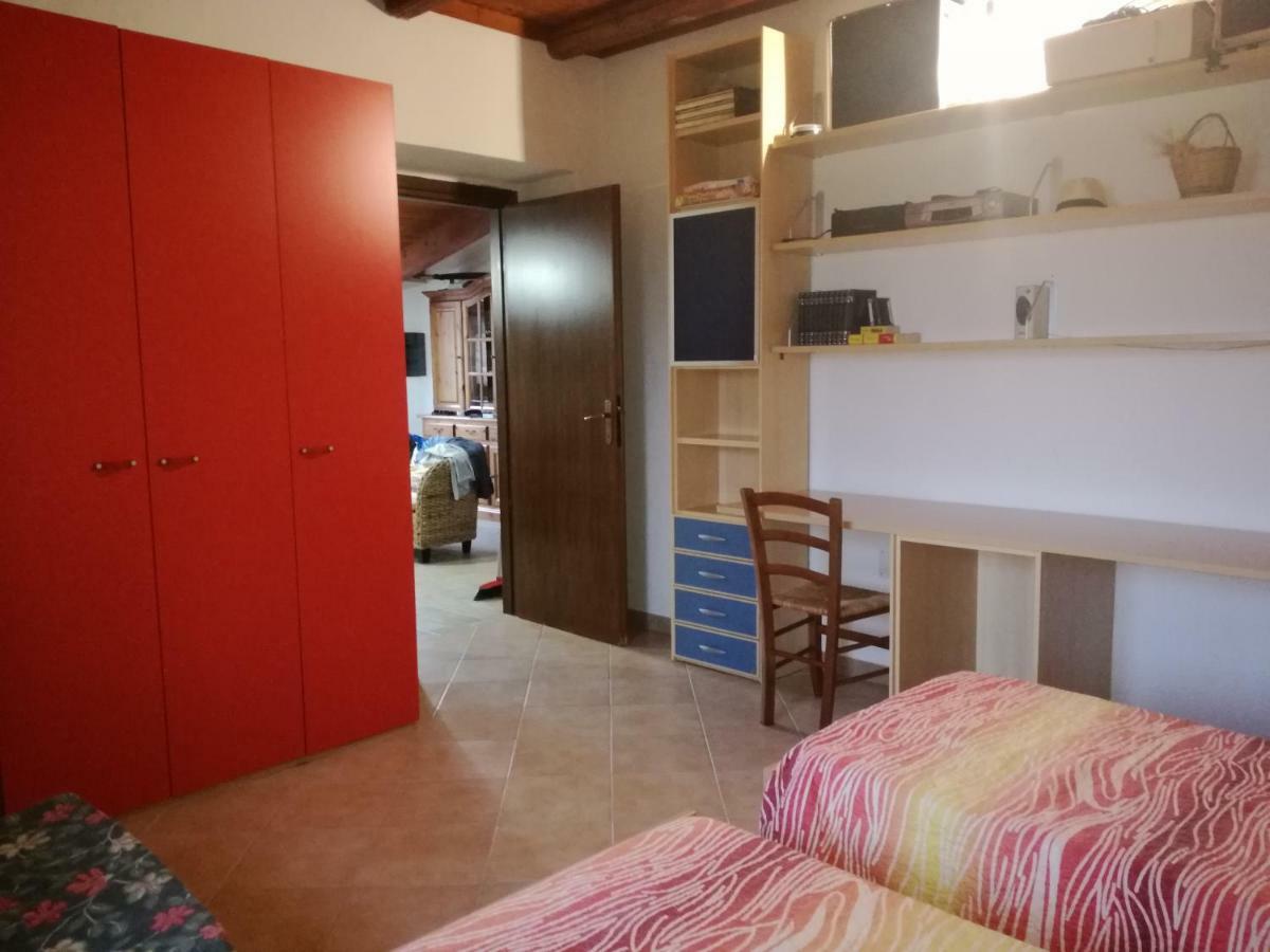 הוילה Villamassargia Casa Pinella מראה חיצוני תמונה