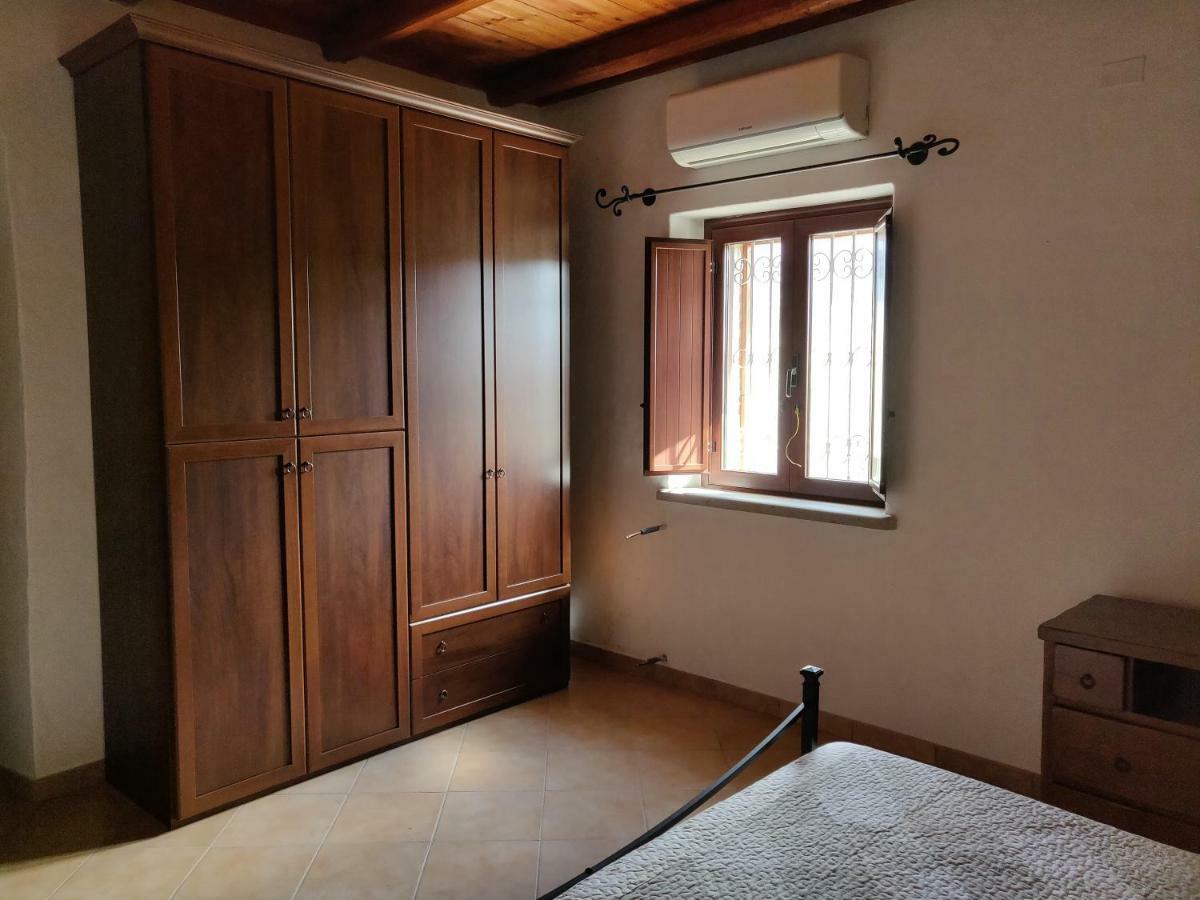 הוילה Villamassargia Casa Pinella מראה חיצוני תמונה